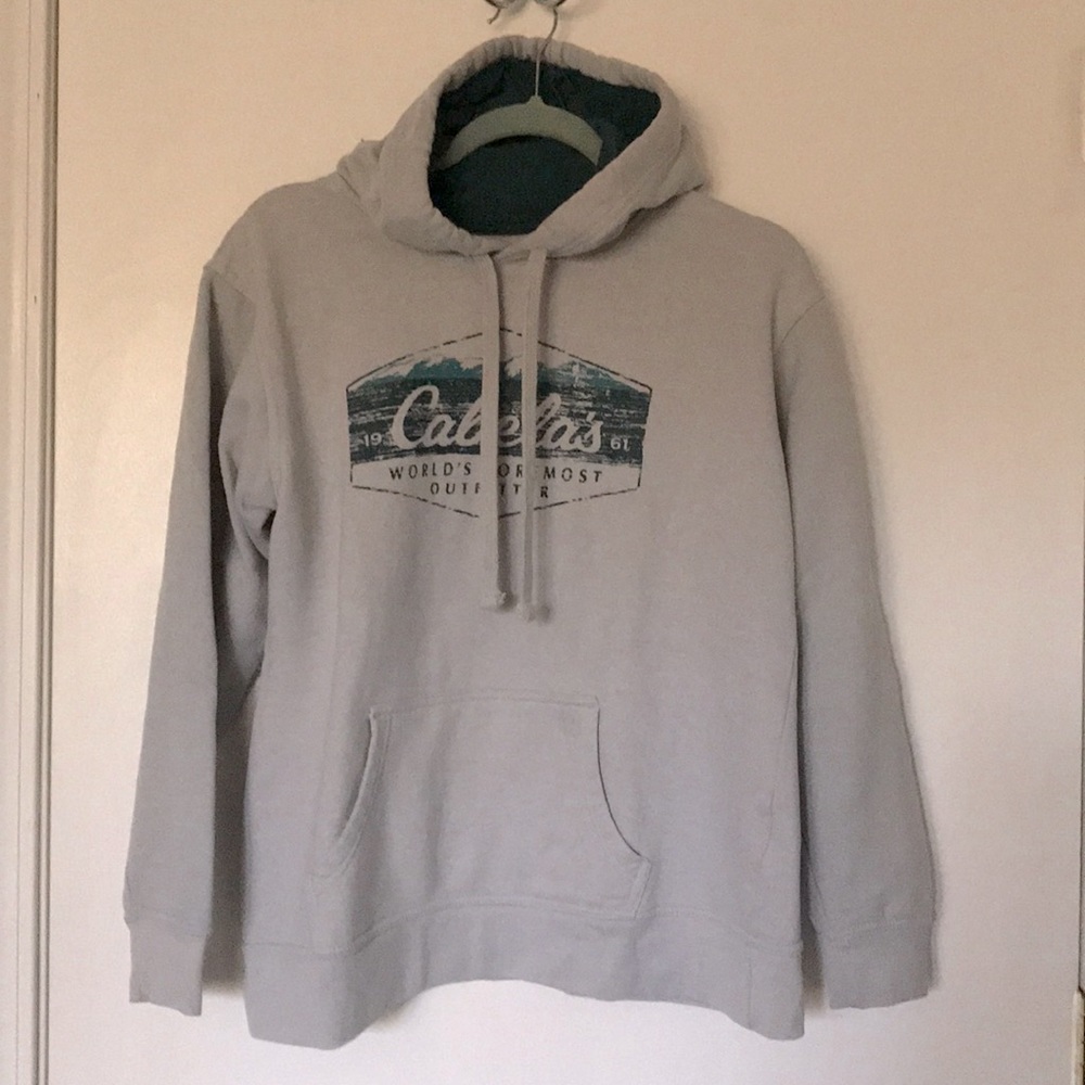 Cabela’s sweatshirt